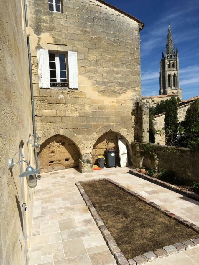 La Maison D Artiste Saint-Emilion Exterior photo